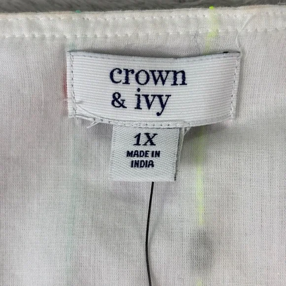 NWT Crown & Ivy Womens Embroidered Flutter Sleeve Peplum Top 1X White Multicolor - Picture 2 of 9